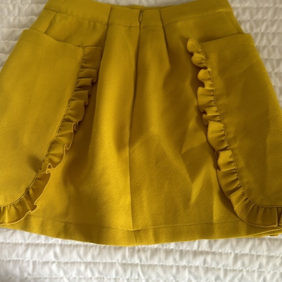 Skirt in yellow - Picture 5 of 6